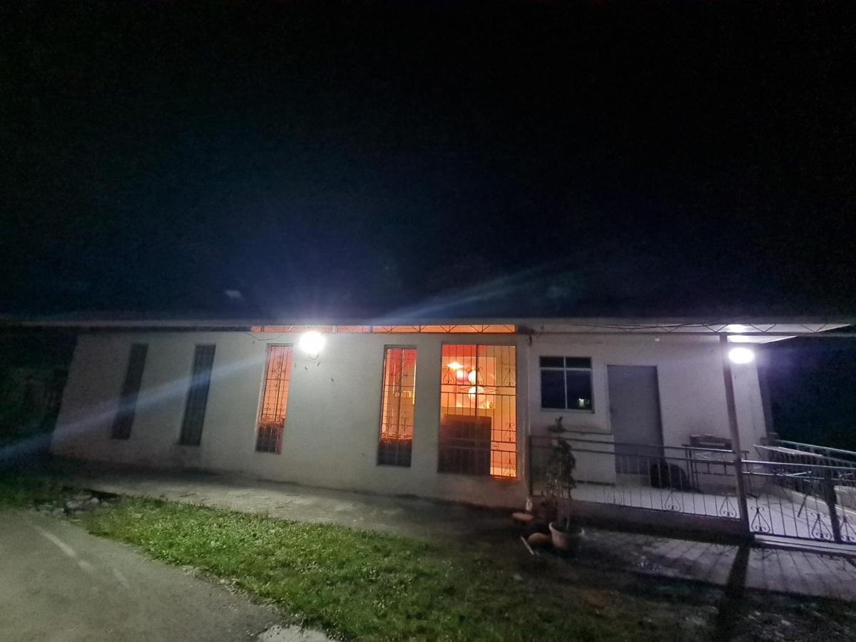 Rainbow Lodge Tambatuon Kota Belud Exterior photo